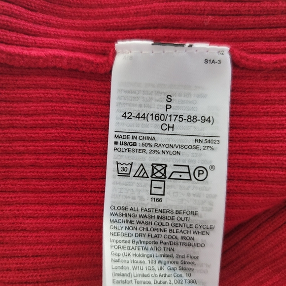 (NWOT) Banana Republic off the shoulder sweater - Picture 5 of 5